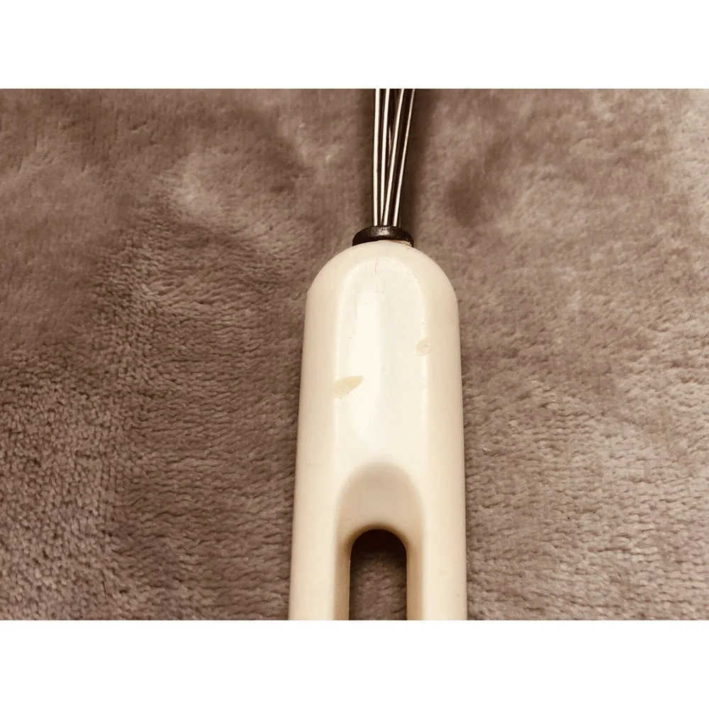 Vintage Bonny‎ Stainless Steel Whisk White Plastic Handle Made In Italy